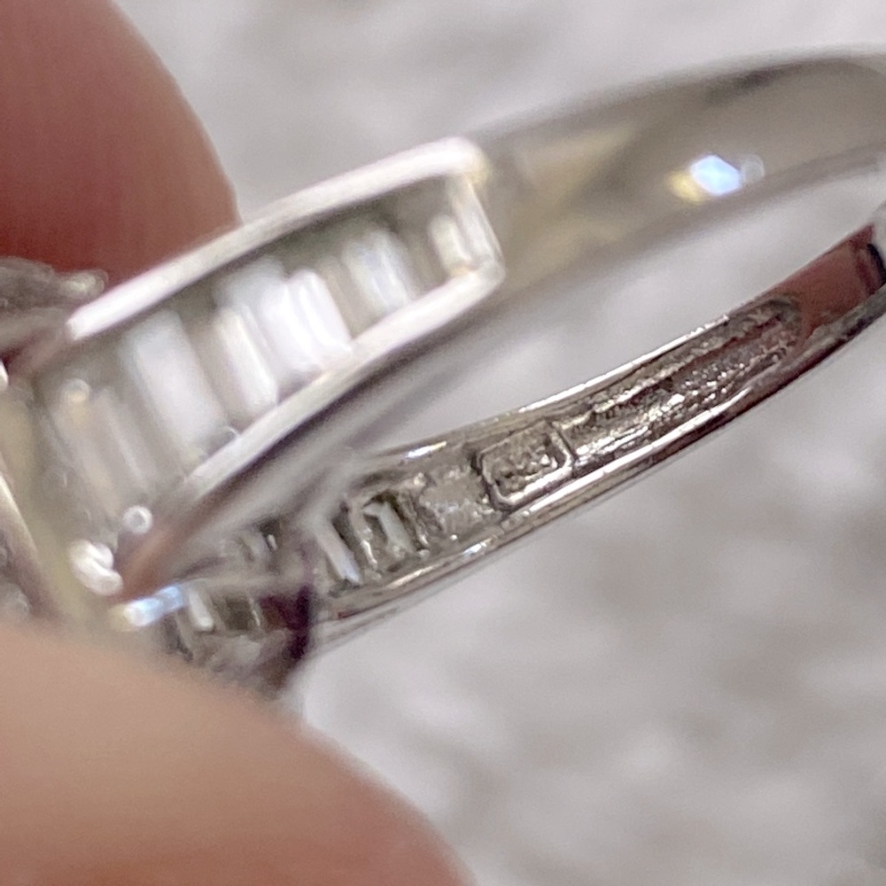 Square Cut Silver - Picture 5 of 5